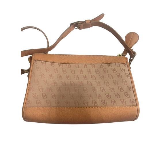 Vintage Salmon Colored Dooney & Bourke Cross Body Purse Bag - Picture 11 of 16